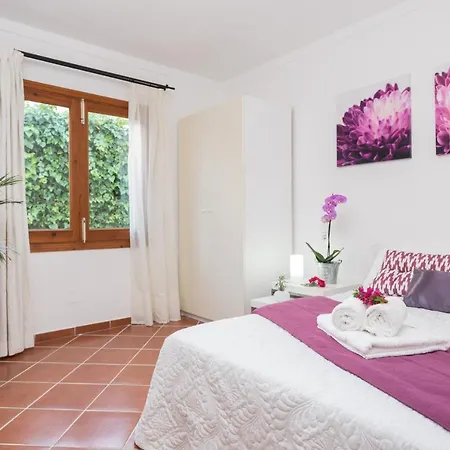Jaume Chalet *